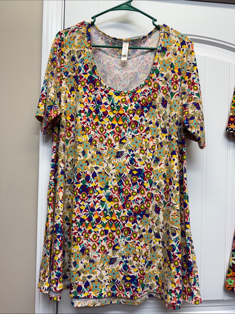Lot of 3 LuLaRoe Perfect T size L - Picture 3 of 4